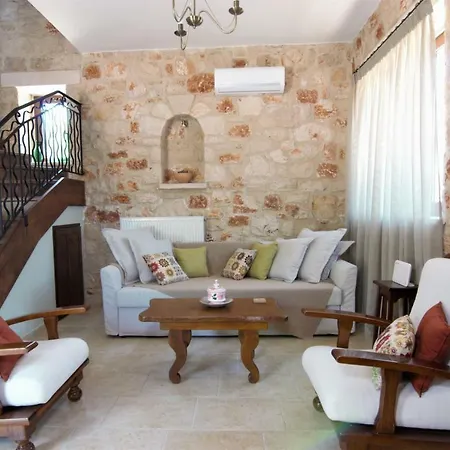 Lioriza Country Tatil Evi Kalamákion